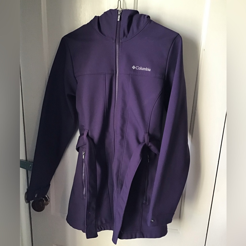 Columbia fleece lined rain coat. Size XS.